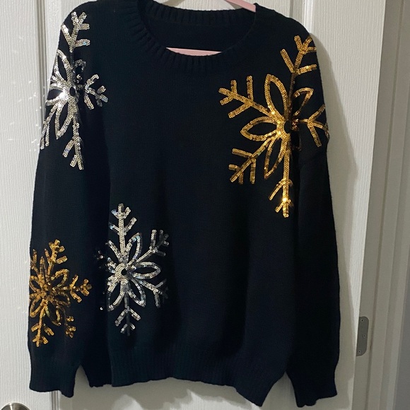 SHEIN Sweaters - SHEIN Black Sweater with Gold and Silver Snowflakes